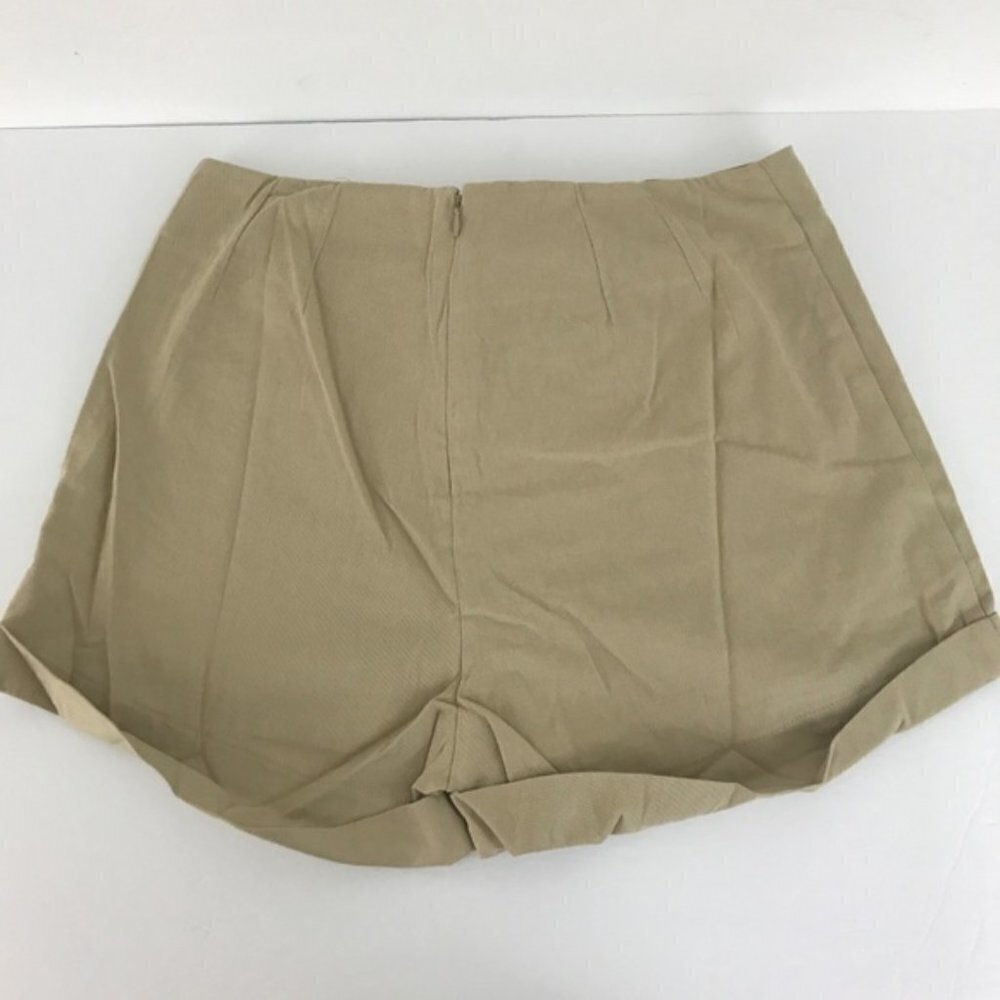 Lush Khaki Tan High Waist Tie Front Shorts NWT - Picture 2 of 8